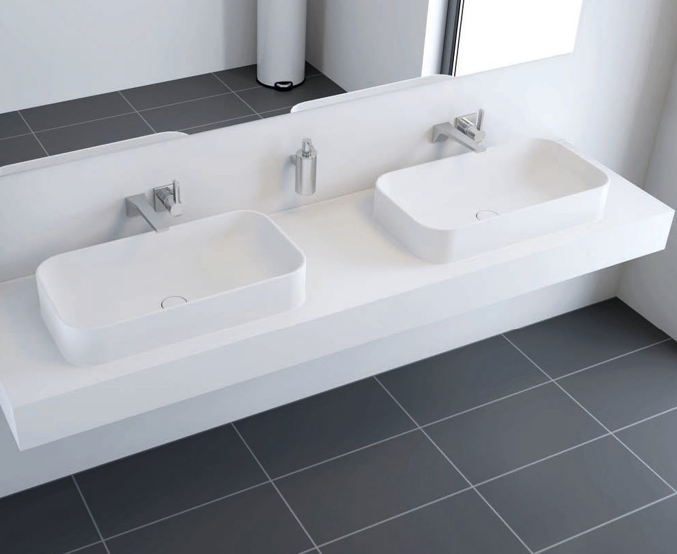 Doppelwaschtisch mit Aufsatzwaschbecken nach Maß