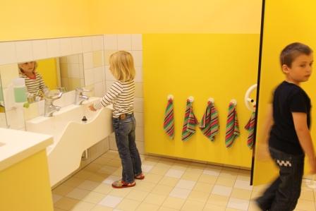 Waschrinnen Kindergarten